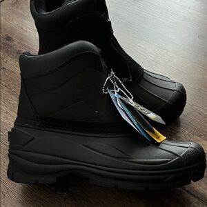 Khombu Black Insulated Boots